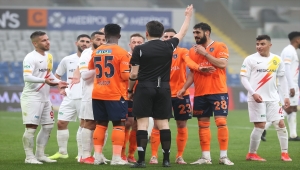 Medipol Başakşehir evindeki galibiyet özlemine son verdi