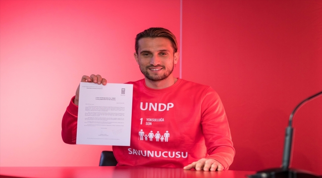Milli futbolcu Yusuf Yazıcı, UNDP Türkiye'nin "Yoksullukla Mücadele Savunucusu" oldu