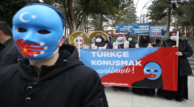 Nevşehir'de İHH, Çin'in Uygur Türklerine yönelik politikasını kınadı