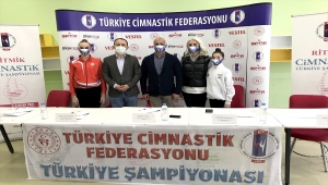 Ritmik Cimnastik Gençler ve Büyükler Türkiye Şampiyonası başladı