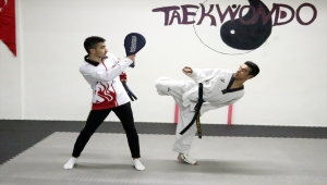 Şanlıurfalı şampiyon tekvandocuların hedefi uluslararası şampiyonalarda başarılı olmak