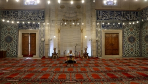 Selimiye Camisi'ndeki mukabeleler salgın tedbirleri kapsamında canlı yayınla takip edilecek