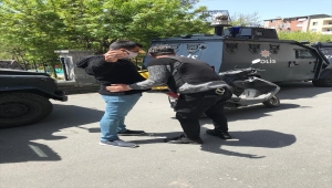 Şişli'de polis ekiplerince denetim yapıldı