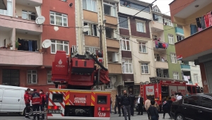 Sultangazi'de yangın