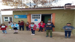 TEGV "Yeni Dünya" kampanyası kapsamında 2 bin 53 çocuğa tablet dağıttı