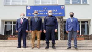 Trabzon'da öğrenciler, Şırnak'ta vatani görevlerini yapan askerlere mektup yazdı