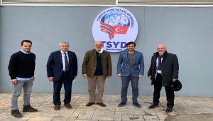 Trabzonspor Kulübü Divan Kurulu Başkanı Sürmen, TSYD Trabzon Şubesi'ni ziyaret etti: