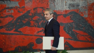 Türkiye'nin yeni Belgrad Büyükelçisi Aksoy güven mektubunu sundu