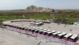 Van Büyükşehir Belediyesi 79 yeni aracı hizmete aldı