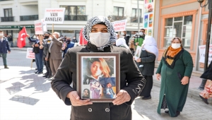 Van'da çocukları dağa kaçırılan ailelerden "sesinizi yükseltin" çağrısı
