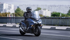 Yeni Honda Forza 750 Türkiye'de satışa sunuldu