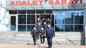 Yunanistan'a kaçmaya çalışırken yakalanan FETÖ şüphelisi 4 eski asker tutuklandı
