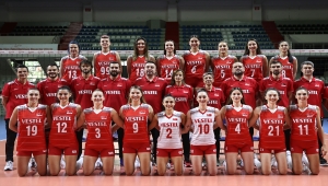 A Milli Kadın Voleybol Takımı'nda medya günü etkinliği düzenlendi