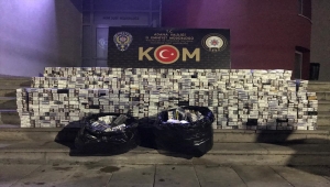 Adana'da 10 bin paket gümrük kaçağı sigara ele geçirilen cipteki 2 zanlı tutuklandı
