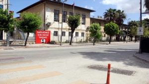 Adana, Mersin, Hatay, Osmaniye'de cadde ve sokaklar sessizliğe büründü 