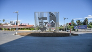 Adana, Mersin, Hatay, Osmaniye'de cadde ve sokaklarda sessizlik hakim