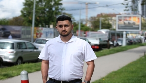 Avusturya'da Filistin bayrağını sosyal medyada paylaşan siyasetçi, Başbakan Kurz'un partisinden ihraç edildi