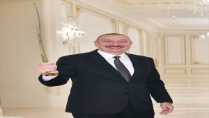 Azerbaycan Cumhurbaşkanı Aliyev, Ulaştırma ve Altyapı Bakanı Karaismailoğlu'nu kabul etti: