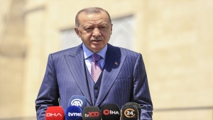 Cumhurbaşkanı Erdoğan, cuma namazını Hz. Ali Camisi'nde kıldı