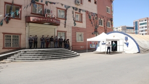 Diyarbakır annelerinden evlatlarına "teslim ol" çağrısı