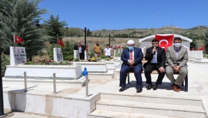 Elazığ Garnizon Şehitliği'nde anma töreni düzenlendi