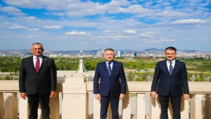 Fuat Oktay, Bakan Pakdemirli ile KKTC Tarım ve Doğal Kaynaklar Bakanı Çavuşoğlu'nu kabul etti