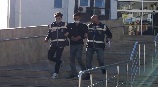 GÜNCELLEME - Kocaeli'de tartıştığı eşini bıçakla yaraladığı iddia edilen kişi tutuklandı