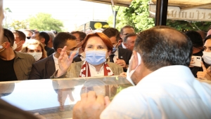 İYİ Parti Genel Başkanı Akşener'den Hatay Büyükşehir Belediyesi'ne ziyaret