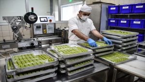 Kahramanmaraş'ın tescilli fıstık ezmesi bayramda da ağızları tatlandırıyor