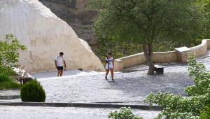 Kapadokya'yı nisanda 74 bin 458 turist gezdi