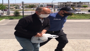 Karaman'da ölü köpeği otomobile bağlayarak sürükleyen kişi gözaltına alındı