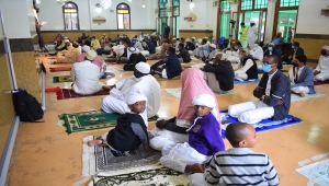 Kenya'da bayram namazı Kovid-19 kısıtlamalarının gölgesinde kılındı