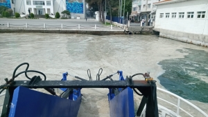 Marmara'daki deniz salyasına karşı ortak mücadele yürütülüyor