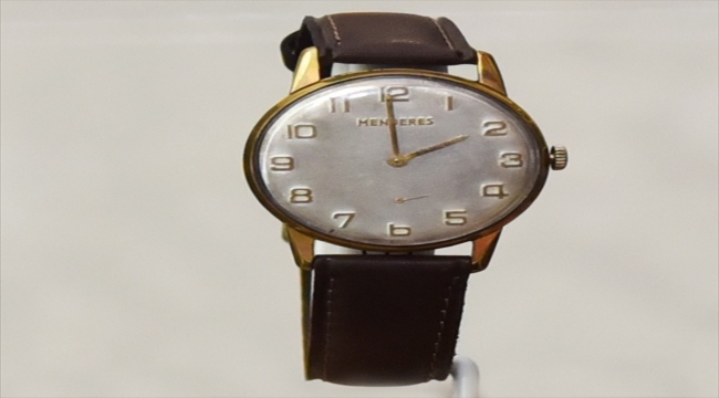 Merhum Menderes'in bir çalışana hediye ettiği saat, Adnan Menderes Demokrasi Müzesi'ne bağışlandı