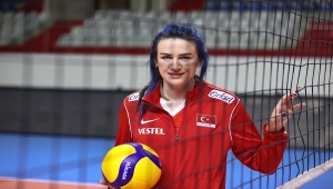 Milli voleybolcu Meryem Boz, kurduğu spor akademisiyle genç nesillere ışık tutmayı amaçlıyor: