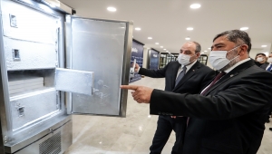 Sanayi ve Teknoloji Bakanı Varank, Öztiryakiler firmasını ziyaret etti: