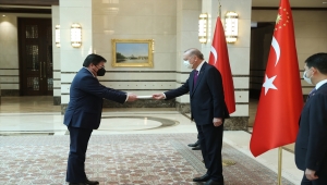Şili Büyükelçisi Castro, Cumhurbaşkanı Erdoğan'a güven mektubu sundu