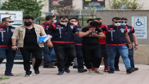 Sivas'ta kayıp gencin cesedinin bulunmasıyla ilgili yakalanan 3 şüpheliden 2'si tutuklandı