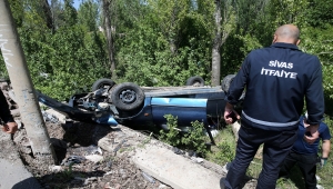 Sivas'ta trafik kazaları: 3 yaralı 