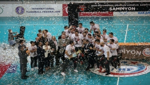 Spor Toto Hentbol Takımı, şampiyonluk kupasına kavuştu