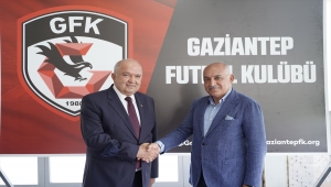 Süper Lig ekibi Gaziantep'te başkanlık koltuğu Cevdet Akınal'a emanet: