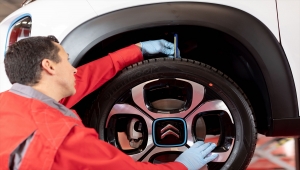 Sürücüler tam kapanma sonrası servislere akın etti