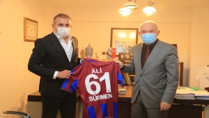 Trabzonspor'da teknik direktör Abdullah Avcı'dan divan başkanı Sürmen'e ziyaret