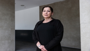 TRAFİKTE DEĞİŞEN HAYATLAR - Yitirdiği kardeşinin adıyla kurduğu dernekle trafik kazası mağdurlarına destek oluyor
