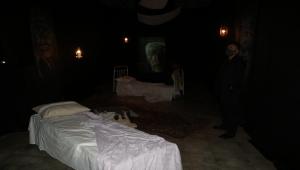 Ukrayna'da, 77 yıl önce Kırım Tatar sürgününün sabahında yaşananlar canlandırıldı