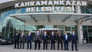 Ulaştırma ve Altyapı Bakanı Karaismailoğlu'ndan, Kahramankazan Belediyesine ziyaret