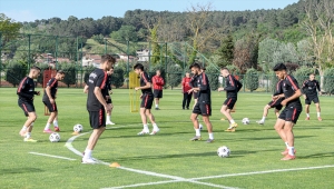 Ümit Milli Futbol Takımı, Ukrayna maçının hazırlıklarına başladı