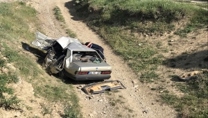 Uşak'ta sulama kanalına devrilen otomobildeki iki kardeş hayatını kaybetti