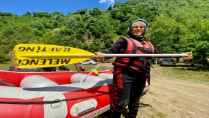 70 yaşındaki emekli öğretmen spor tutkusuyla örnek oluyor