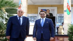 AA Genel Müdürü Karagöz, Azerbaycan Devlet Haber Ajansı Azertac'ı ziyaret etti